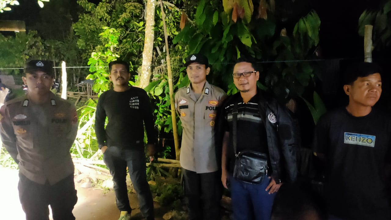 Personel OMP Singgalang Tahun 2024 Polres Sawahlunto Amankan Kampanye Malam Hari