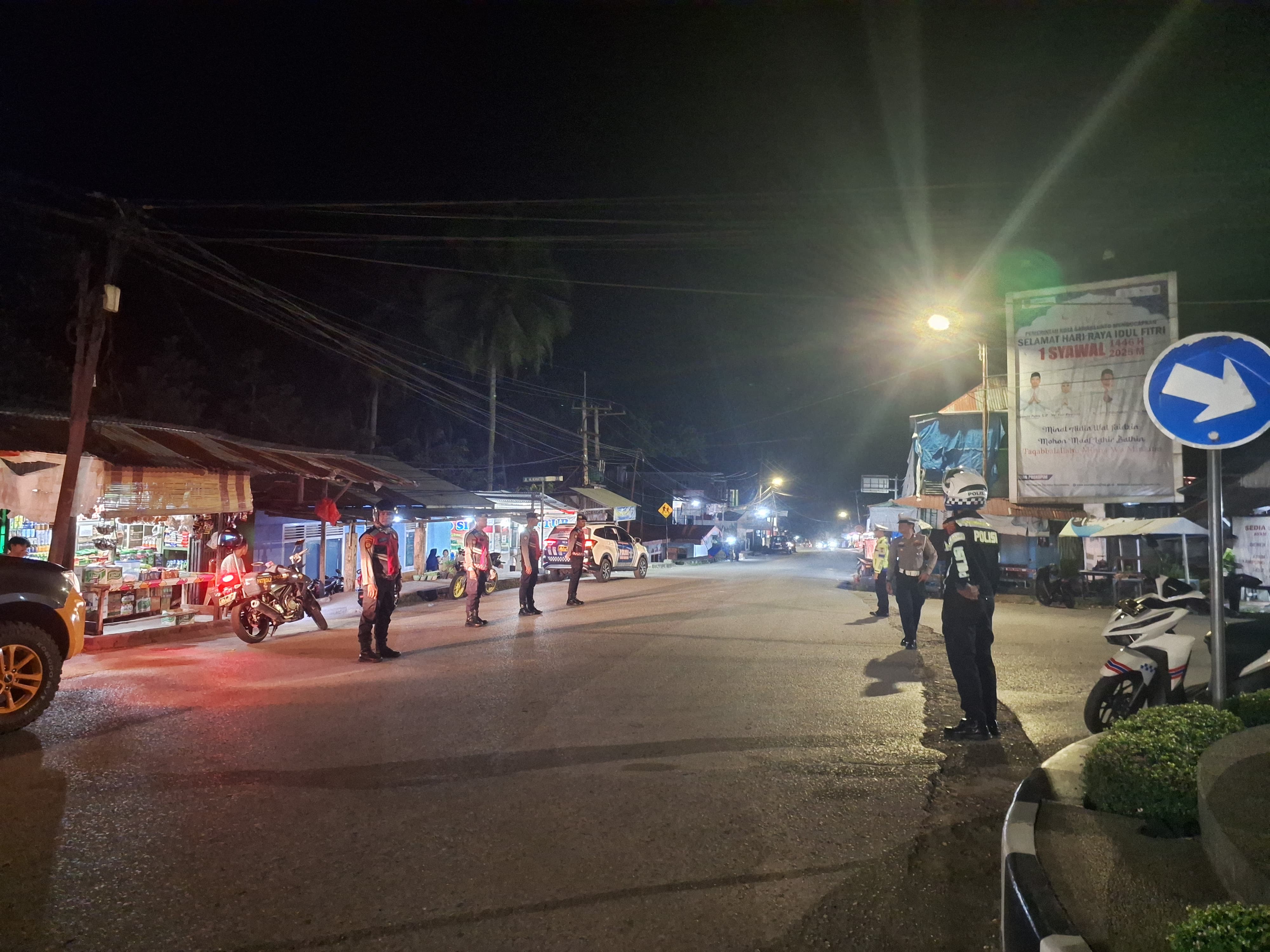 Personel Gabungan Sat Samapta dan Sat Lantas Polres Sawahlunto Patroli Cegah Balap Liar dan Tawuran