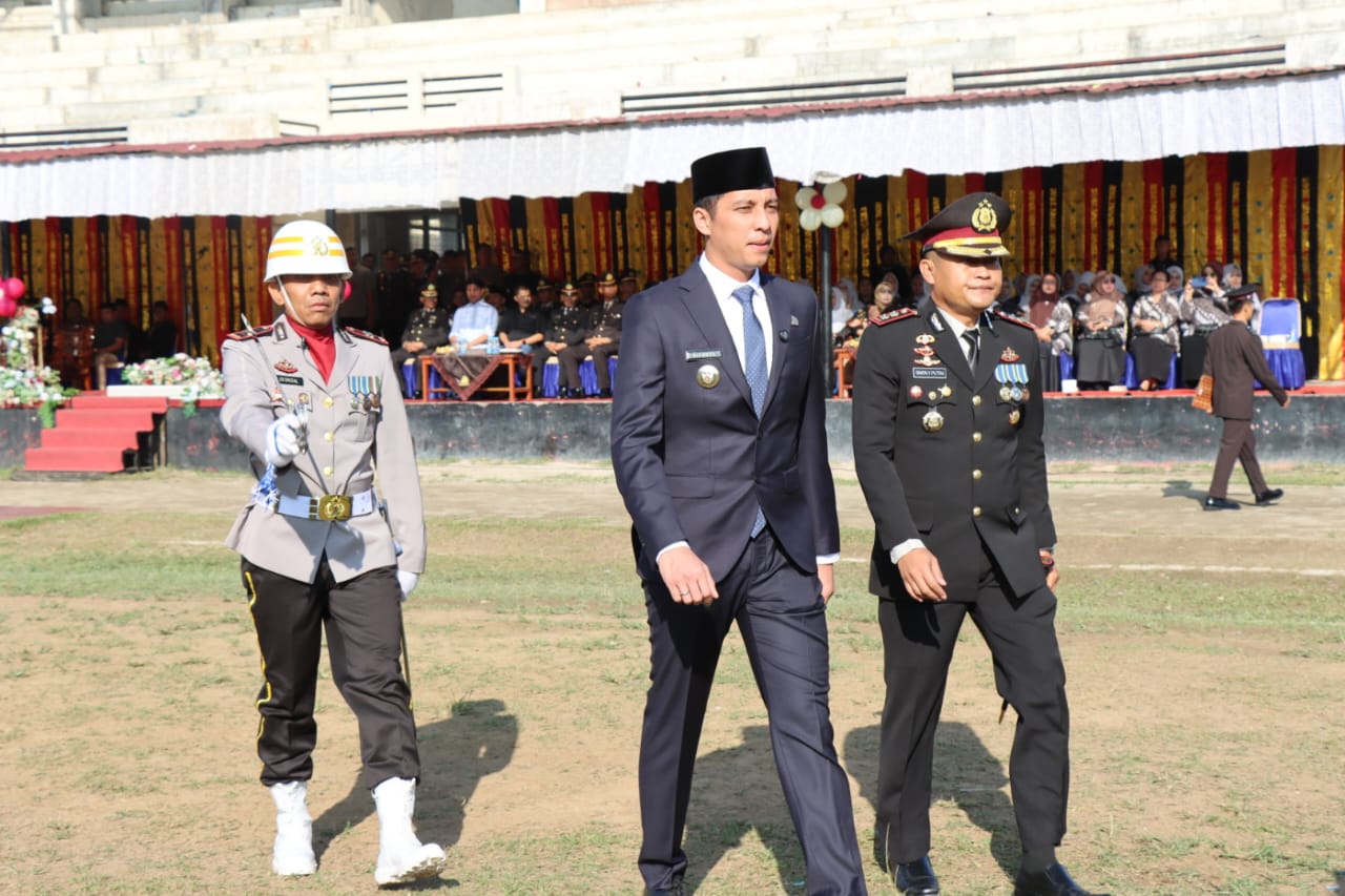 *Polres Sawahlunto Gelar Upacara HUT Bhayangkara ke-79 di Lapangan Ombilin*